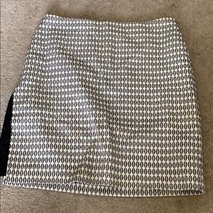 ann taylor pattern skirt